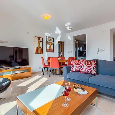 Alexander Heights Premium Ar11 Appartamento