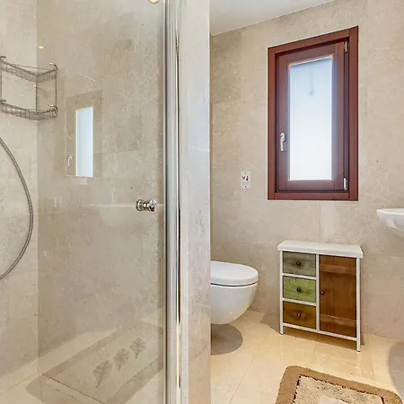 Apartman Alexander Heights Premium Ar11 *